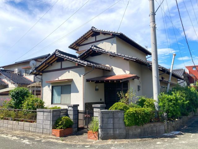 5DK Detached House for Sale in Tagawa City, Fukuoka - Thumbnail 3