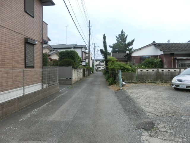 6DK Single-Story House for Sale in Tachikawa, Tokyo - Thumbnail 2