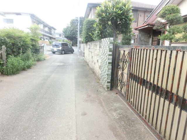 6DK Single-Story House for Sale in Tachikawa, Tokyo - Thumbnail 4