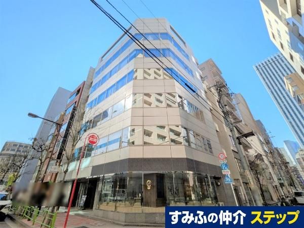 Ginza Office for Sale: 97.66 sqm in Central Tokyo Commercial Building - Thumbnail 2