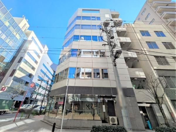 Ginza Office for Sale: 97.66 sqm in Central Tokyo Commercial Building - Thumbnail 3