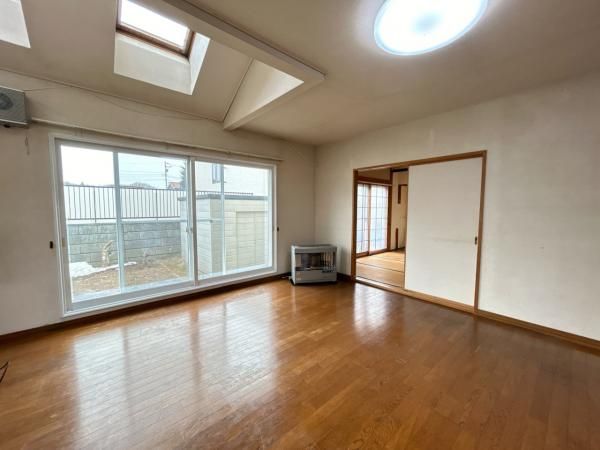 4LDK Detached House for Sale in Minami Ward, Sapporo - Thumbnail 4