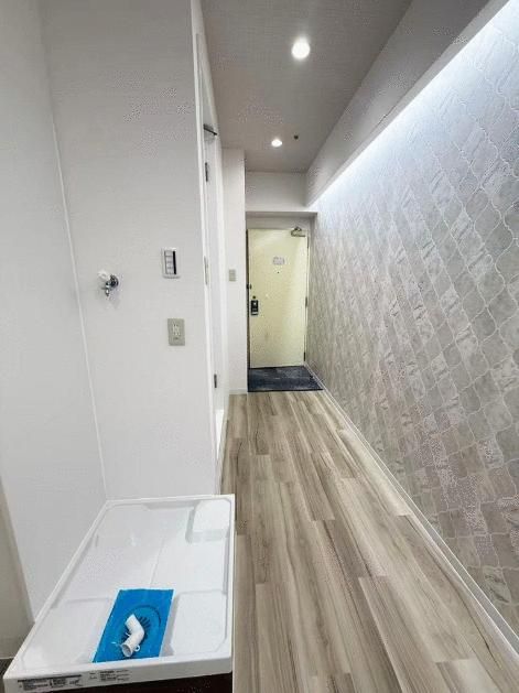 Studio Apartment for Sale in Sasazuka, Shibuya, Tokyo - Thumbnail 3