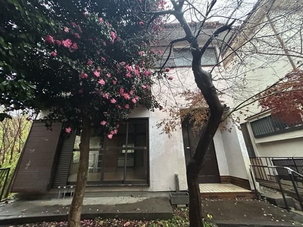 4DK Detached House for Sale in Chofu, Tokyo | 76.18 sqm - Thumbnail 2