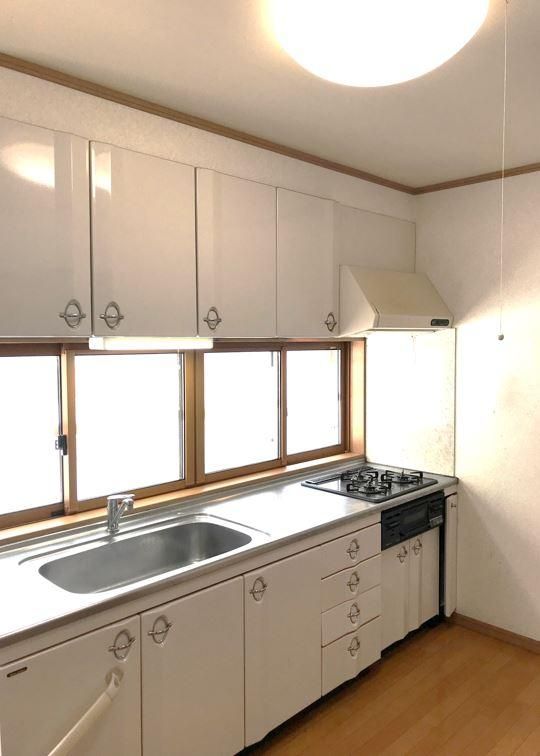 Spacious 6K Wooden House in Historic Kakunodate, Akita - Thumbnail 3
