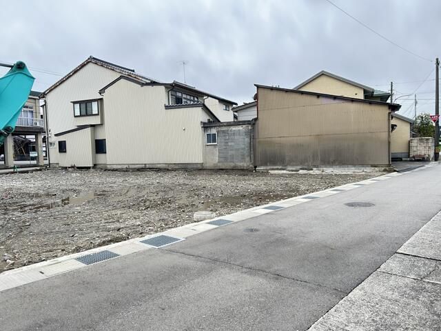 Land for Sale with Building Condition in Toyama City, Toyama - Thumbnail 2