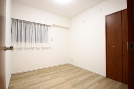 2LDK Apartment for Rent in Taito, Tokyo 51.15m² - Thumbnail 3