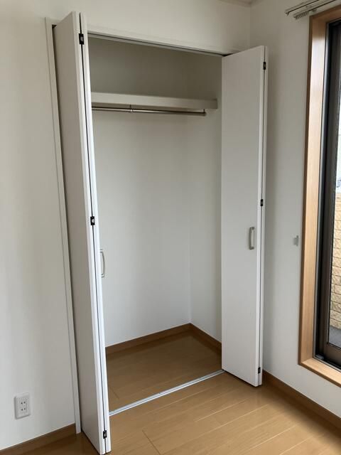 2DK House for Rent in Kunitachi, Tokyo - Quiet Residential Area - Thumbnail 4