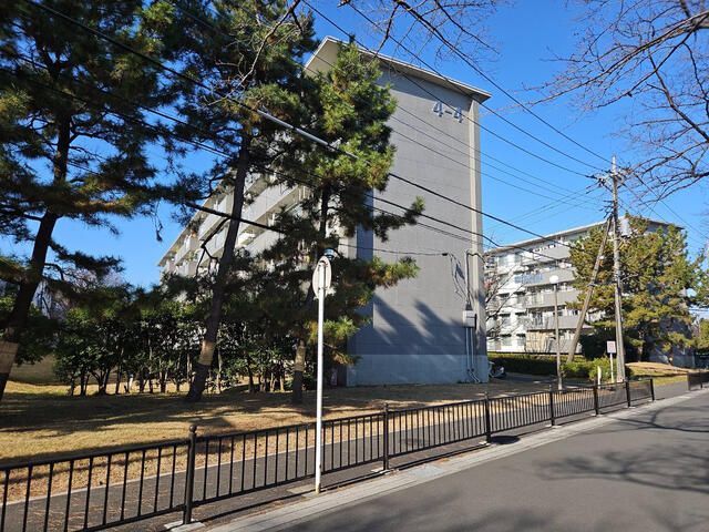 2LDK Apartment for Rent in Soka City, Saitama - Thumbnail 2
