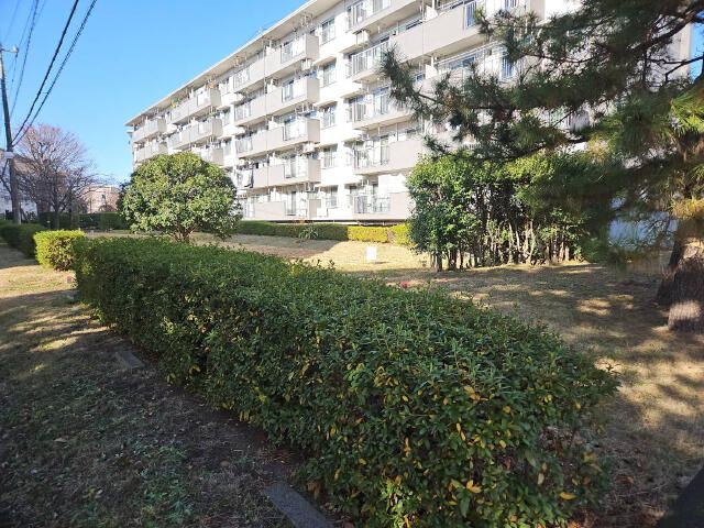 2LDK Apartment for Rent in Soka City, Saitama - Thumbnail 4