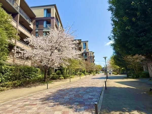 3LDK Apartment for Sale in Chofu, Tokyo - 76.57 sqm - Thumbnail 3