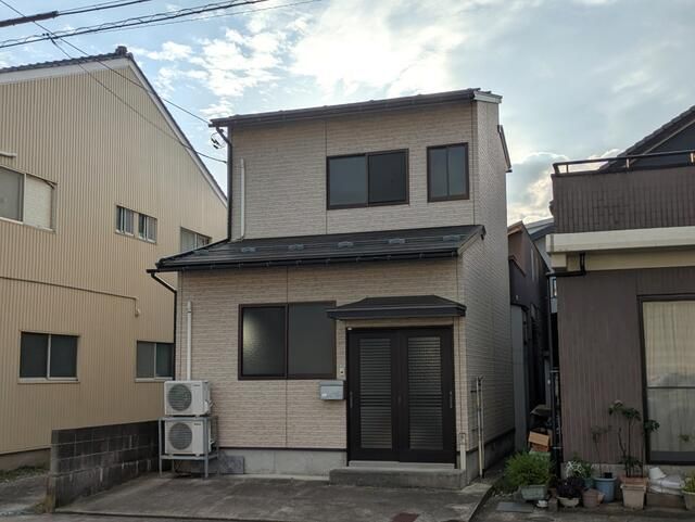 1999 4K Detached House for Sale in Fukui City, Fukui - Main Image