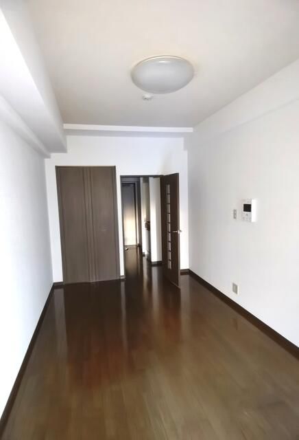 Nihonbashi Studio Apartment for Sale | 22.07 sqm near Suitengumae Station - Thumbnail 3