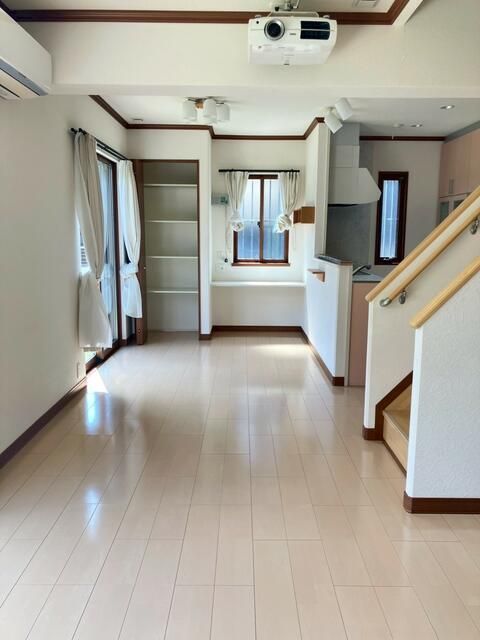 4SLDK House for Sale in Satsumasendai, Kagoshima with 3 Parking Spaces - Thumbnail 3