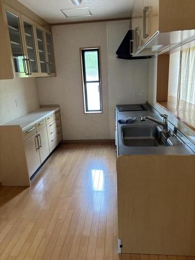 8DK Wooden House with 3.8ha Forest Land for Sale in Shobara, Hiroshima — Interior, Shobara, Hiroshima