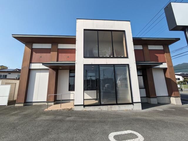 Roadside Commercial Building for Lease in Kōshū, Yamanashi - Thumbnail 2