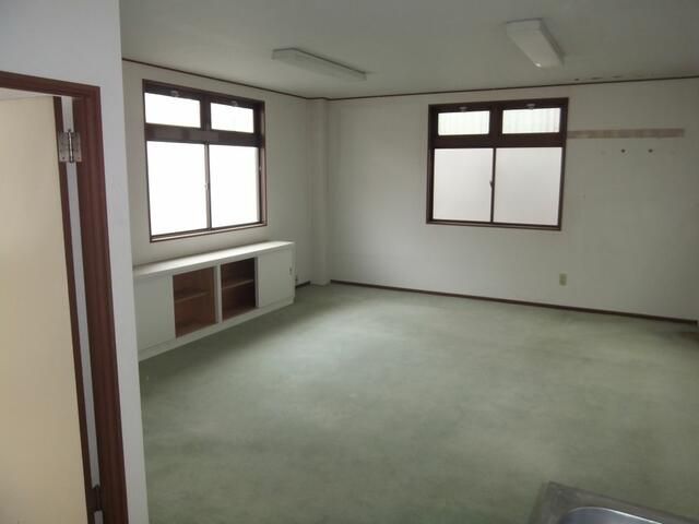Office for Rent in Yachiyo, Chiba - 40sqm - Thumbnail 3