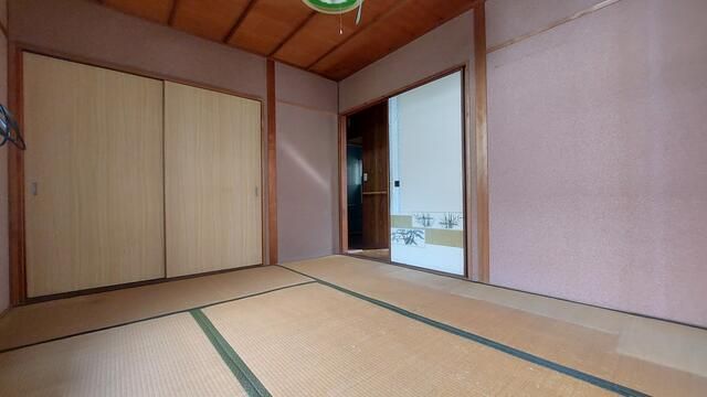 5DK Detached House for Sale in Wakayama City, Wakayama - Main Image