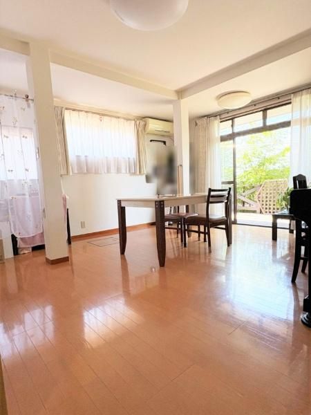 Pre-owned 4SLDK House for Sale in Kokubunji, Tokyo - 148.93 sqm - Thumbnail 2