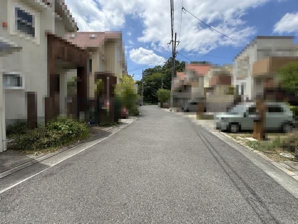 4LDK Detached House for Sale in Nishinomiya, Hyogo - Thumbnail 2