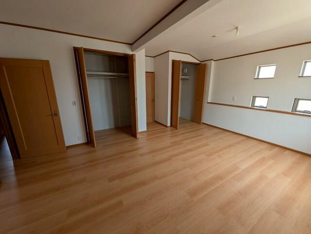 5SLDK Wooden House in Quiet Gifu Neighborhood - Thumbnail 2