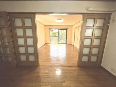 5SSLDK House for Sale on 264 sqm Corner Lot in Tondabayashi — Image 22, Tondabayashi, Osaka