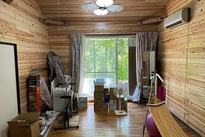 A mountain lodge and two other houses on a hilltop where the murmuring of the Yatsugawa River echoes: Villas, real estate, properties for sale, Hometown Information Center: Nationwide rural living property data — Image 6, Chichibu, Saitama