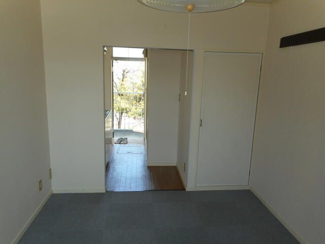 1K Apartment for Rent in Nagano City, Nagano Prefecture - Thumbnail 4