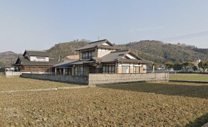 8DK House for Sale in Akaiwa, Okayama with Free Parking - Thumbnail 4