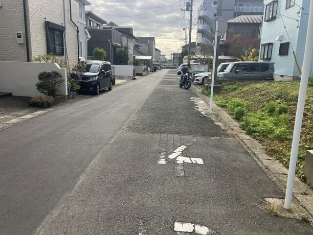 Land for Sale in Atsugi, Kanagawa - 284.37 sqm Residential Plot - Thumbnail 3