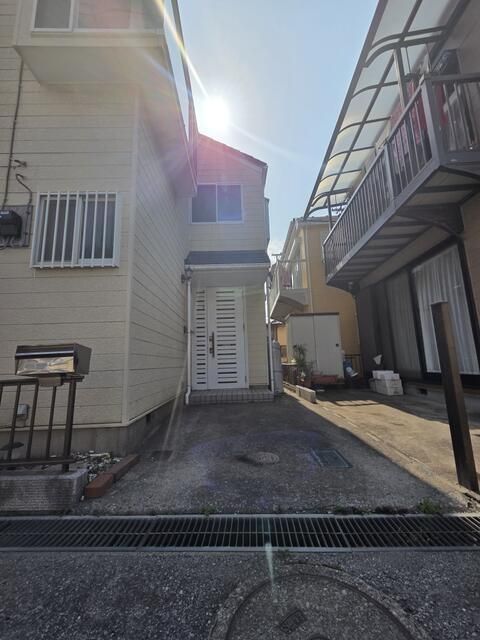 3DK Detached House for Rent in Funabashi, Chiba - Thumbnail 2