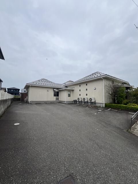 Commercial Property for Rent in Komatsu, Ishikawa - 147.96 sqm - Thumbnail 3