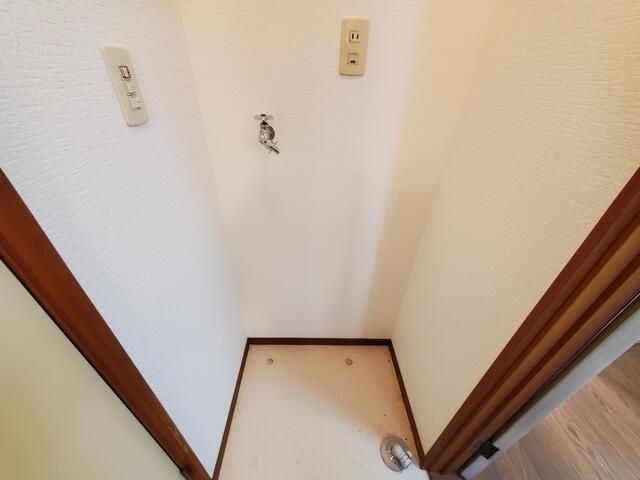 1K Apartment for Rent in Moroyama, Saitama – 27m² Near Higashi-Moro Station - Thumbnail 2