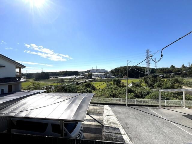 Modern 2LDK House in Utsunomiya with Parking for 3 - Thumbnail 3