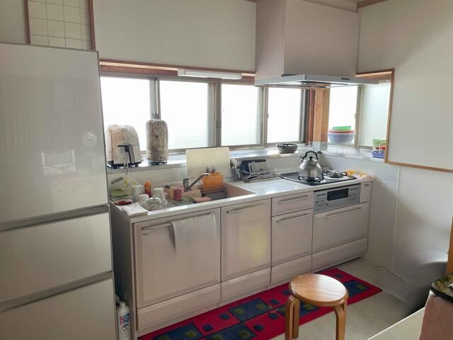 Detached House with Guest Unit in Quiet Nagano Neighborhood - Thumbnail 3