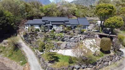 A mansion built on a castle-like stone wall with a great view of Mt. Komochi: Villas, Real Estate, Properties for Sale, Hometown Information Center: Nationwide Countryside Living Property Data — Image 1, Numata, Gunma