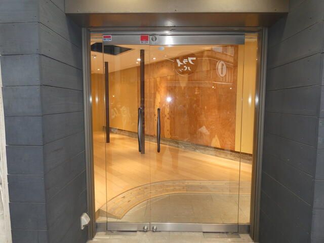 Kichijoji Station 2 Min Walk Commercial Mezzanine Unit for Rent - Thumbnail 3