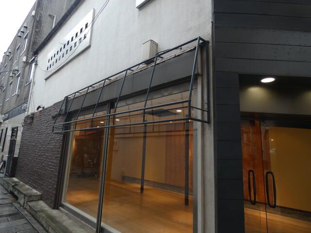 Kichijoji Station 2 Min Walk Commercial Mezzanine Unit for Rent - Thumbnail 2