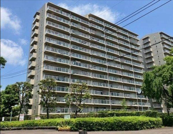 4SLDK Apartment for Sale in Machida, Tokyo - 97.77 sqm - Thumbnail 2