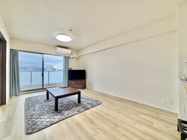 3LDK Apartment for Sale in Chuo-rinkan, Yamato, Kanagawa - Thumbnail 2