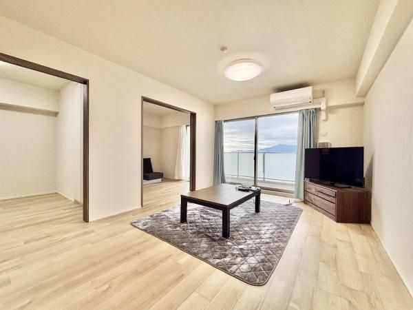 3LDK Apartment for Sale in Chuo-rinkan, Yamato, Kanagawa - Thumbnail 4