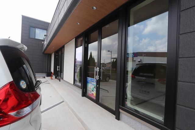 New 2024 Commercial Space for Rent in Tsukuba Gakuen-no-Mori - Thumbnail 3