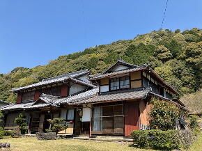 Traditional 15DK House in Ibigawa with 577㎡ Land - Thumbnail 2