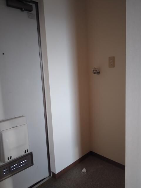 Sunrise Kujū 2DK Apartment for Rent in Tateyama, Chiba - Thumbnail 2