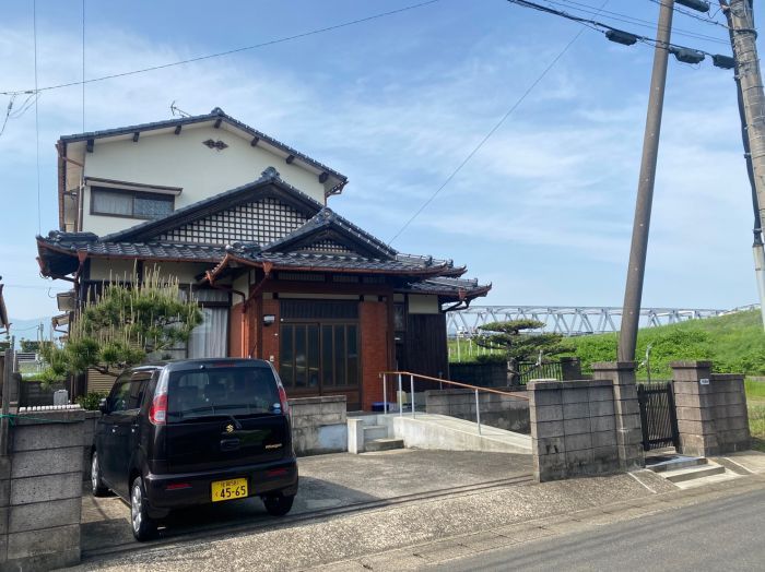 6DK House for Sale in Ogi City, Saga with Parking & Recent Renovations - Image 7