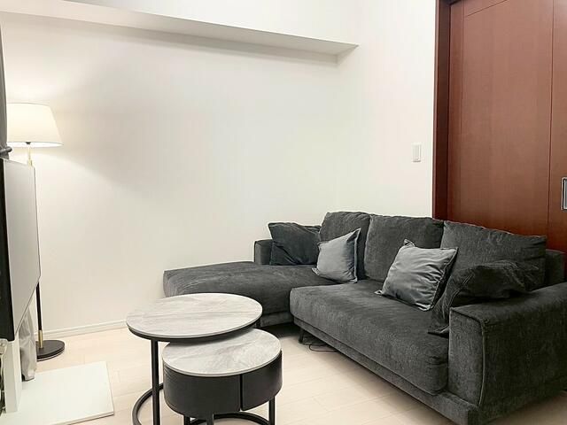 1LDK Apartment for Sale in Nishi-Gotanda, Shinagawa-ku, Tokyo - Thumbnail 3