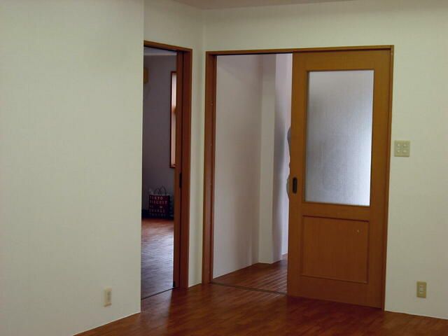 Commercial Office for Rent in Hitachi City, Ibaraki - 55.18 sqm - Thumbnail 3