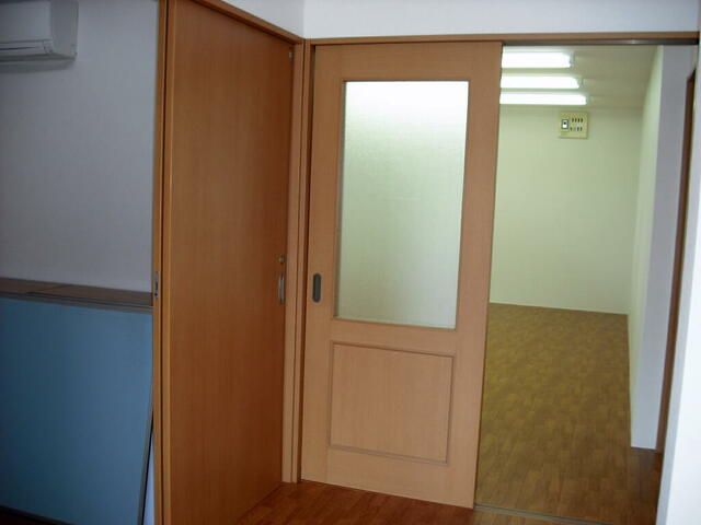 Commercial Office for Rent in Hitachi City, Ibaraki - 55.18 sqm - Thumbnail 2