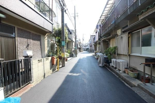 3K Terraced House for Sale in Toyonaka, Osaka - 650万円 - Thumbnail 3