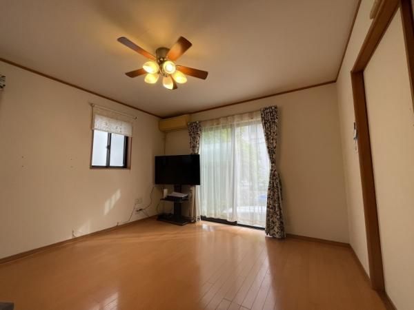 2007 4LDK Detached House for Sale in Higashimatsuyama, Saitama - Thumbnail 3
